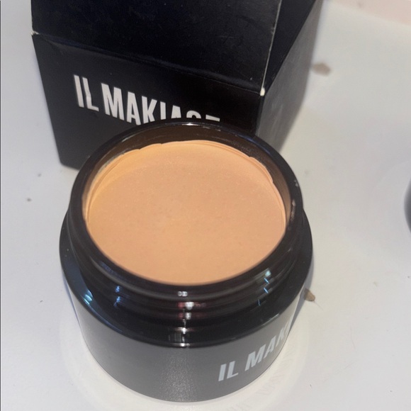 IL MAKIAGE Even Skin Velvet Cream Foundation- CREAM EVEN SKIN - Picture 2 of 2
